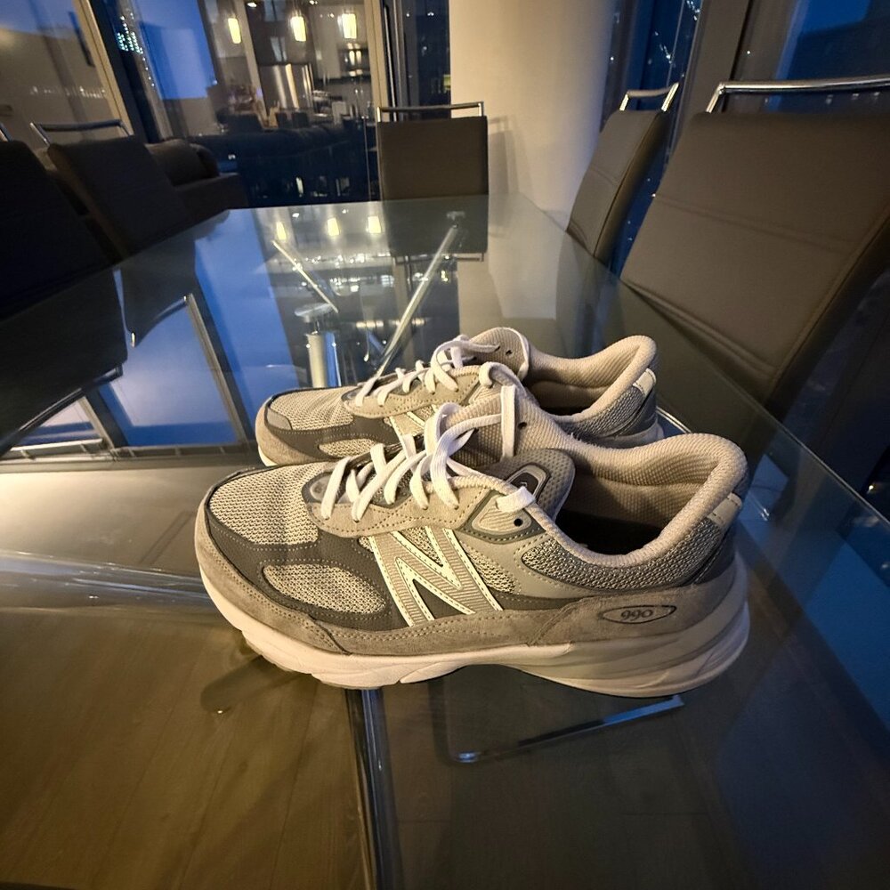 Men's New Balance 990v6 | US 9.5 6E